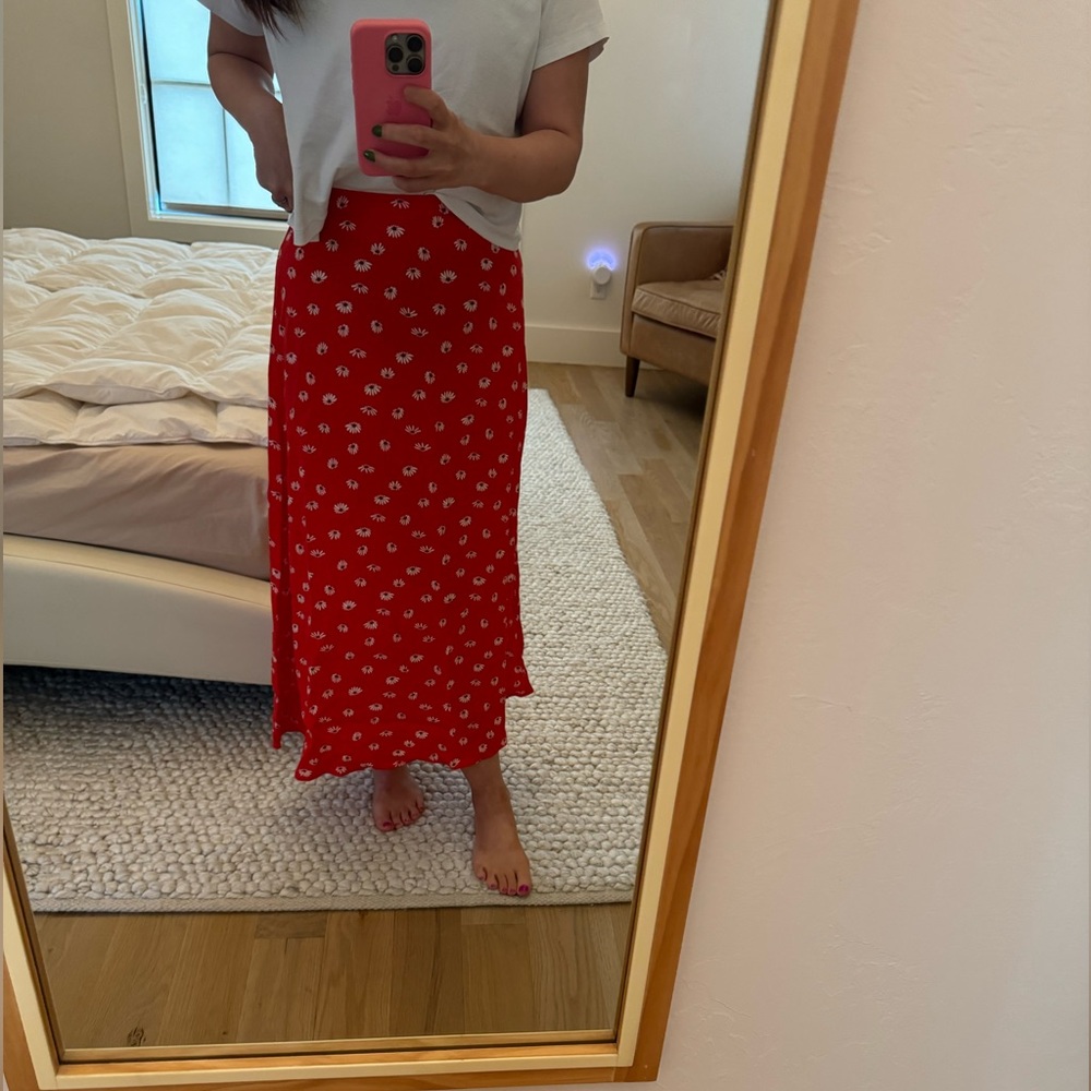 Wilfred floral red skirt (2)